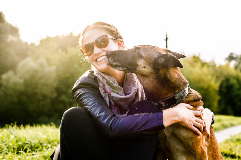 porträt wien hund foto shooting natur wiese wasser österreich cochic-8350