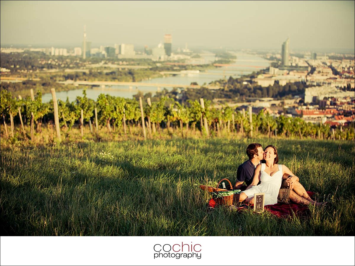 12-verlobung-shooting-engagement-kahlenberg-hochzeit-hochzeitsfotos-wien-cochic-20120818-_ko_8365